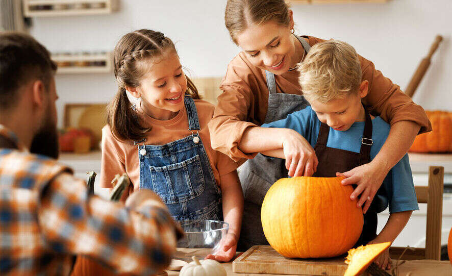 Halloween mit Kindern: 7 schaurige Ideen für einen unvergesslichen Abend